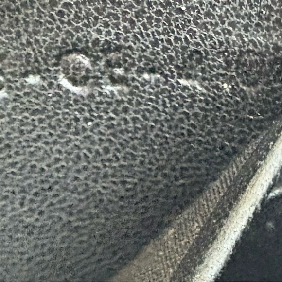 Celine Black Patent Leather Vintage Wallet - Picture 6 of 9